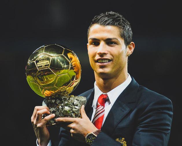 时占据优势 时占据优势