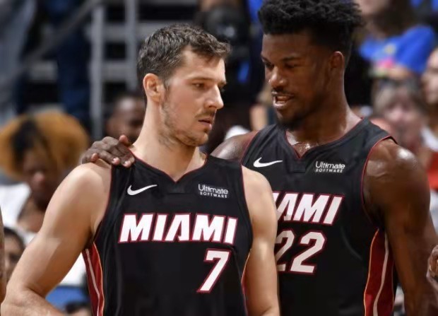 的形象和坚 的形象和坚