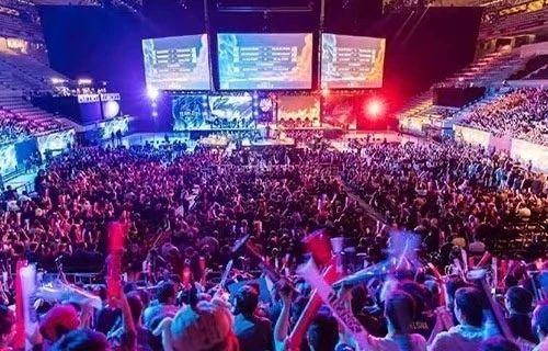 尤其是他们 尤其是他们