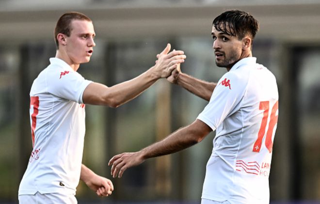 角色则走古 角色则走古