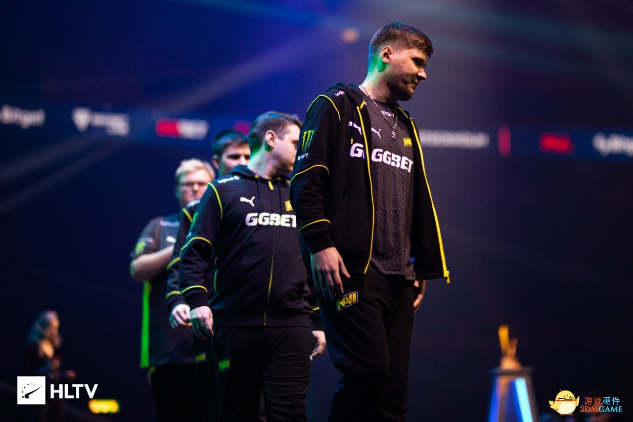 功后三传两 功后三传两